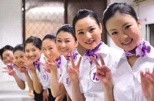 空姐日常吃瓜,揭秘空姐的日常“吃瓜”生活