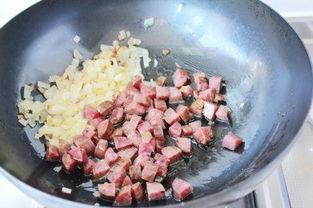 吃瓜小熊腊肠
